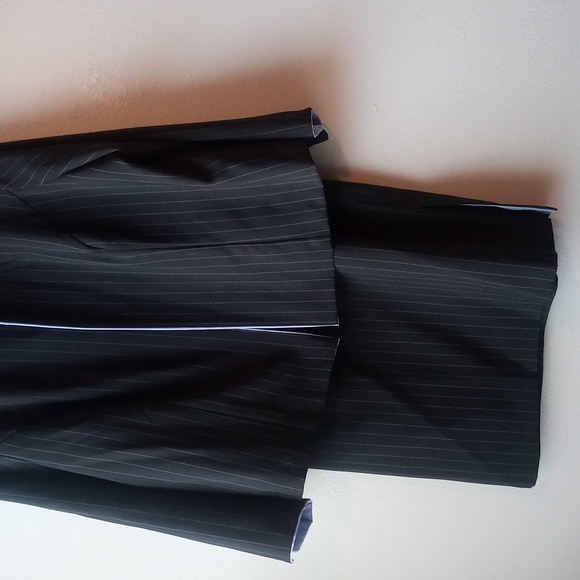 Anna Maxwell Jacket& Skirt Set - Picture 2 of 11